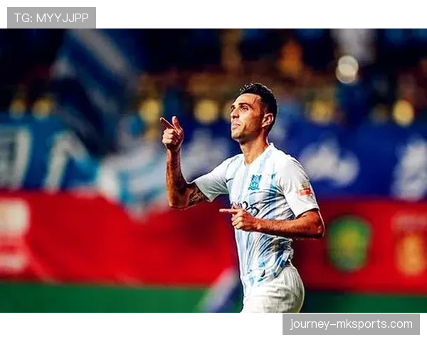 迪马利亚战术价值凸显：攻防两端助力球队平衡，表现引人关注